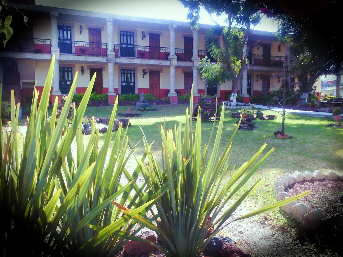 Chalet De Colombo Hotel Ciudad Guzman Exterior foto